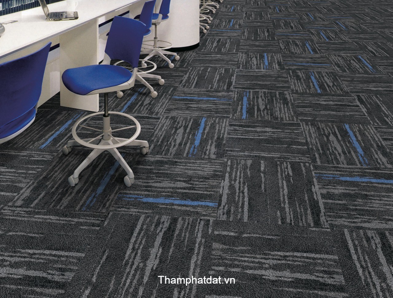thảm lót sàn văn phòng trace